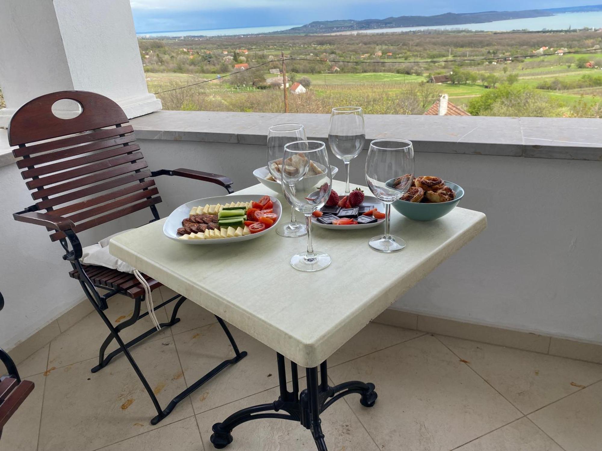 Villa Fishing & Golf Kisleshegy Vendeghaz